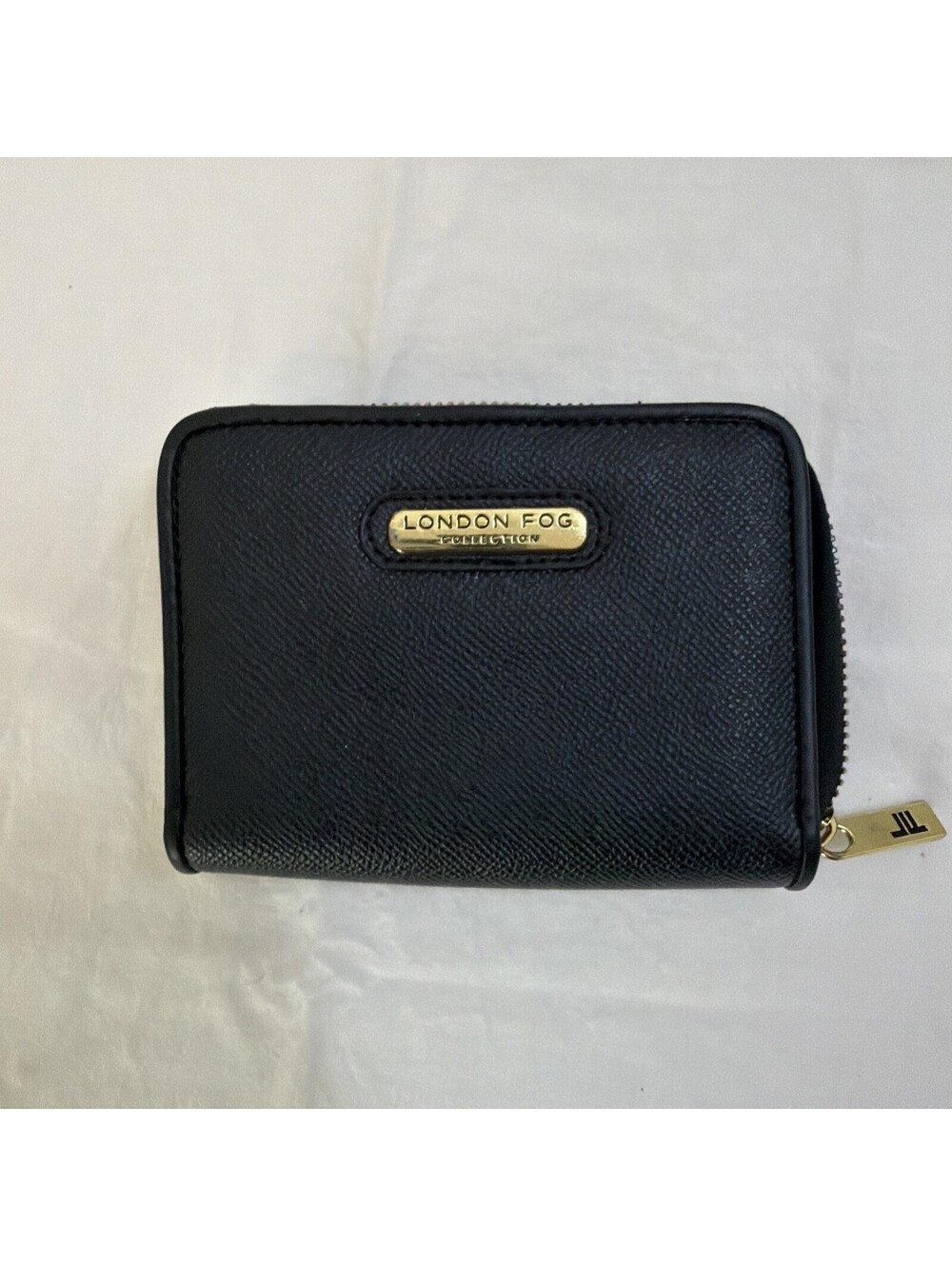 LONDON FOG COLLECTION WRISTLET WALLET,BLACK, ZIP,SNAP